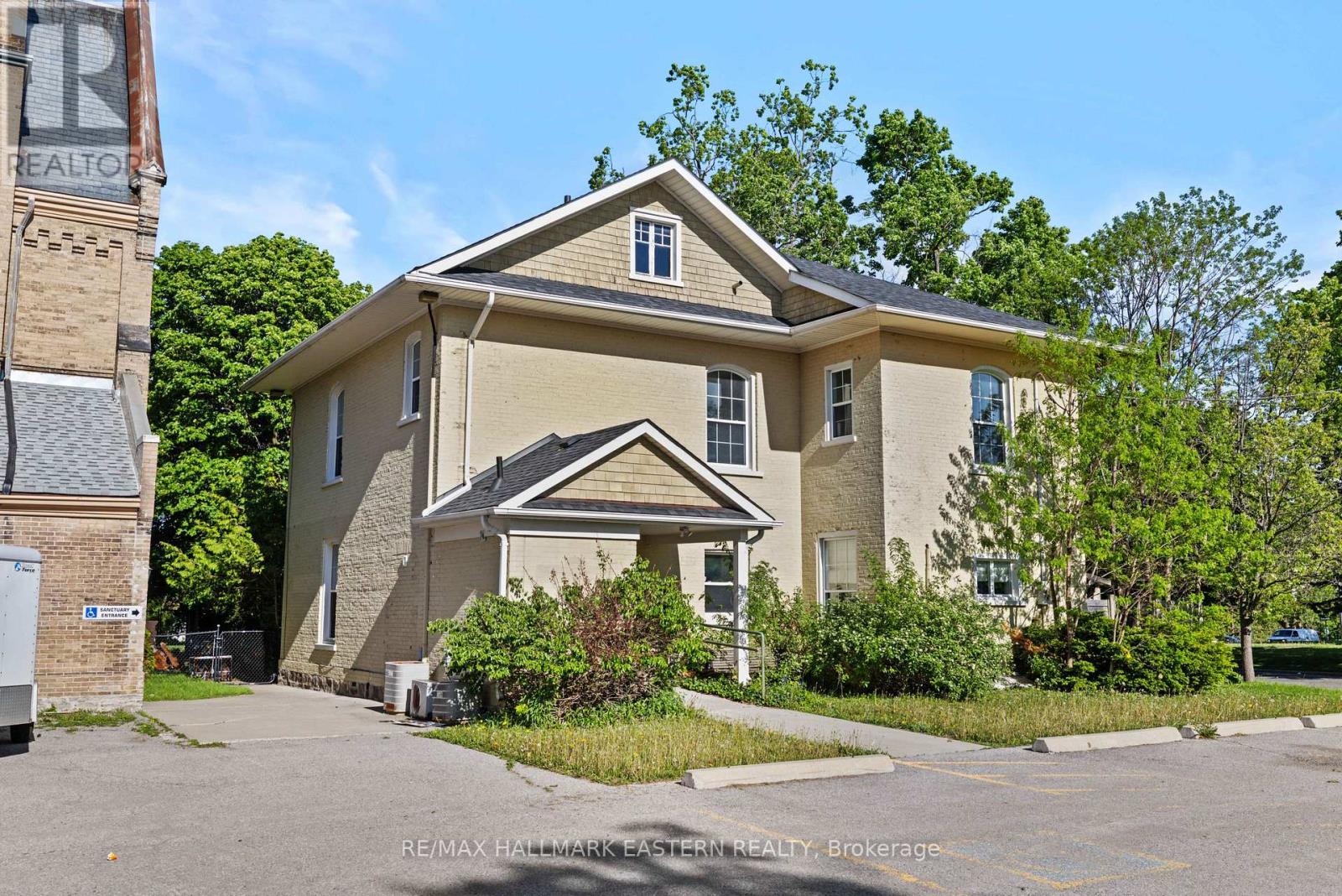 439 Rubidge Street, Peterborough (Town Ward 3), Ontario  K9H 4E4 - Photo 2 - X13503710