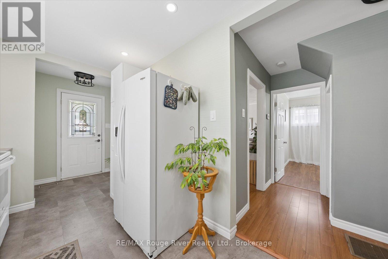 542 O'connell Road, Peterborough (Otonabee Ward 1), Ontario  K9J 4E3 - Photo 12 - X13503852