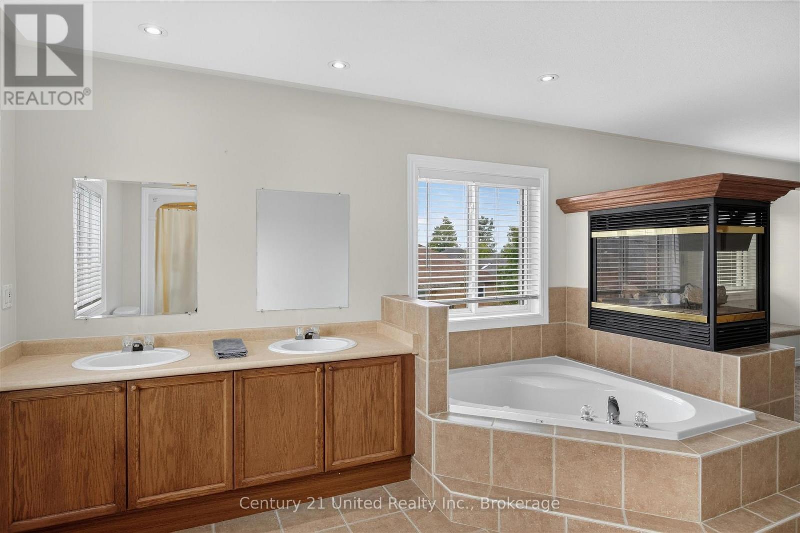 17 Mauro Court, Peterborough (Monaghan Ward 2), Ontario  K9K 2P1 - Photo 35 - X13503904
