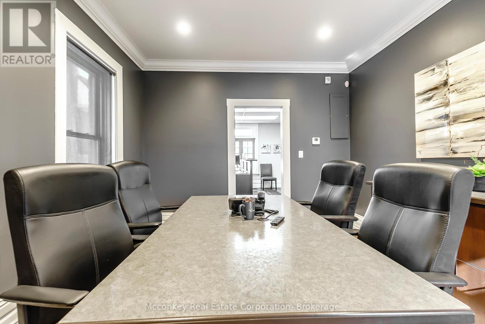300 Aylmer Street N, Peterborough (Town Ward 3), Ontario  K9J 3K7 - Photo 10 - X13504444