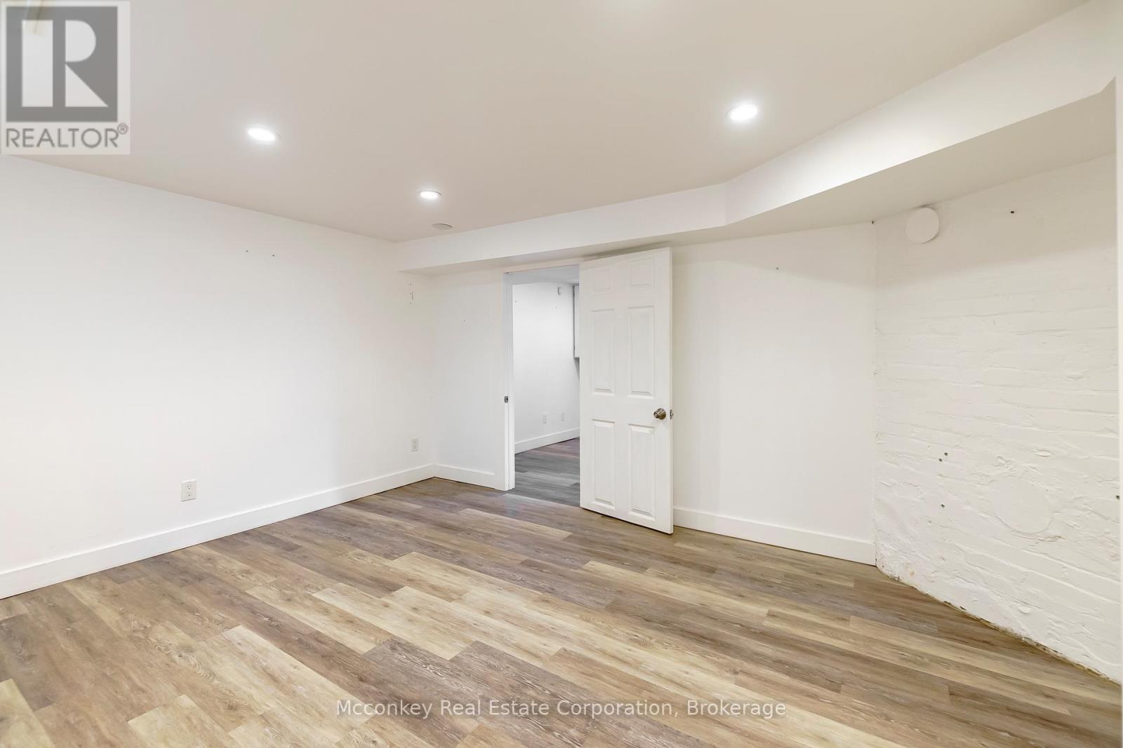 300 Aylmer Street N, Peterborough (Town Ward 3), Ontario  K9J 3K7 - Photo 36 - X13504444