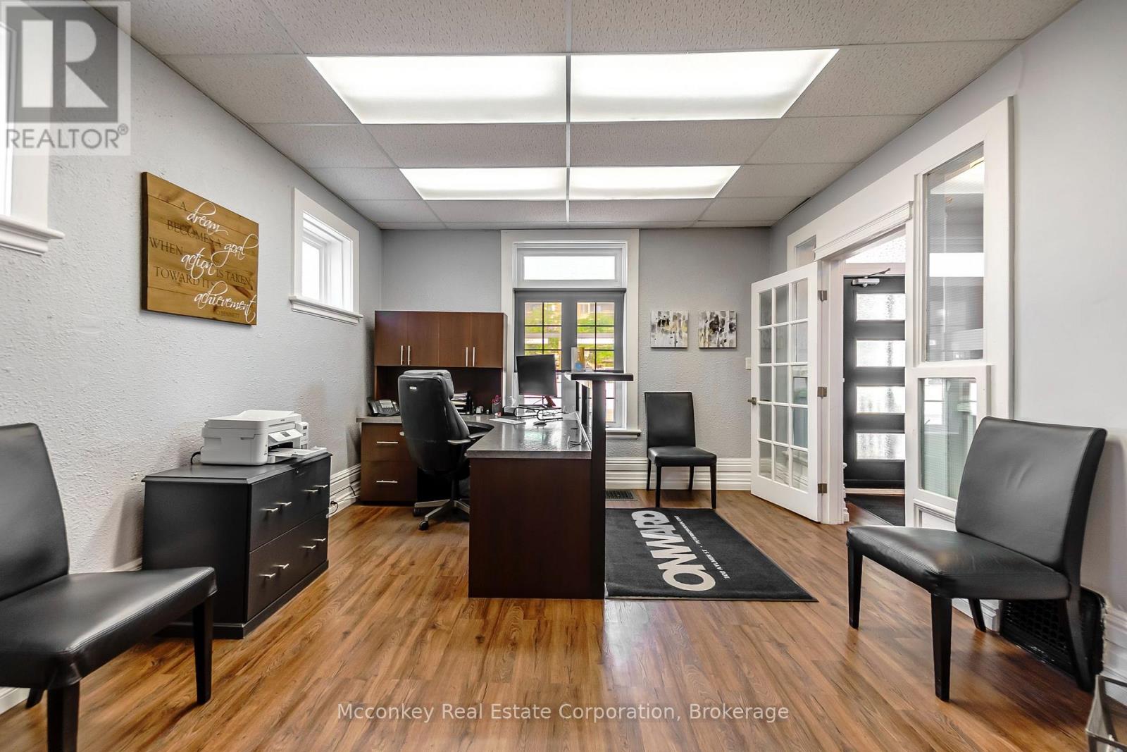 300 Aylmer Street N, Peterborough (Town Ward 3), Ontario  K9J 3K7 - Photo 7 - X13504444