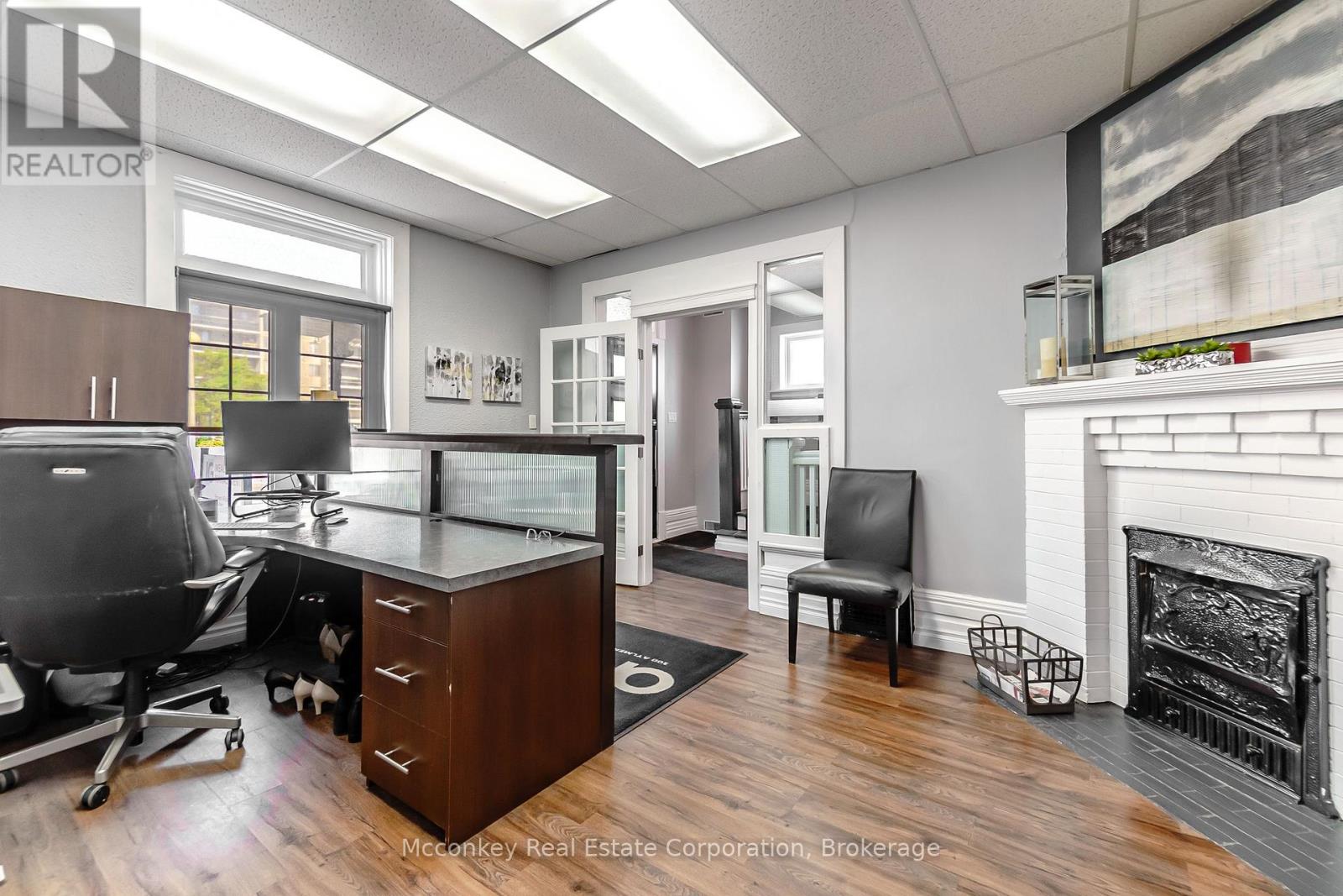 300 Aylmer Street N, Peterborough (Town Ward 3), Ontario  K9J 3K7 - Photo 8 - X13504444