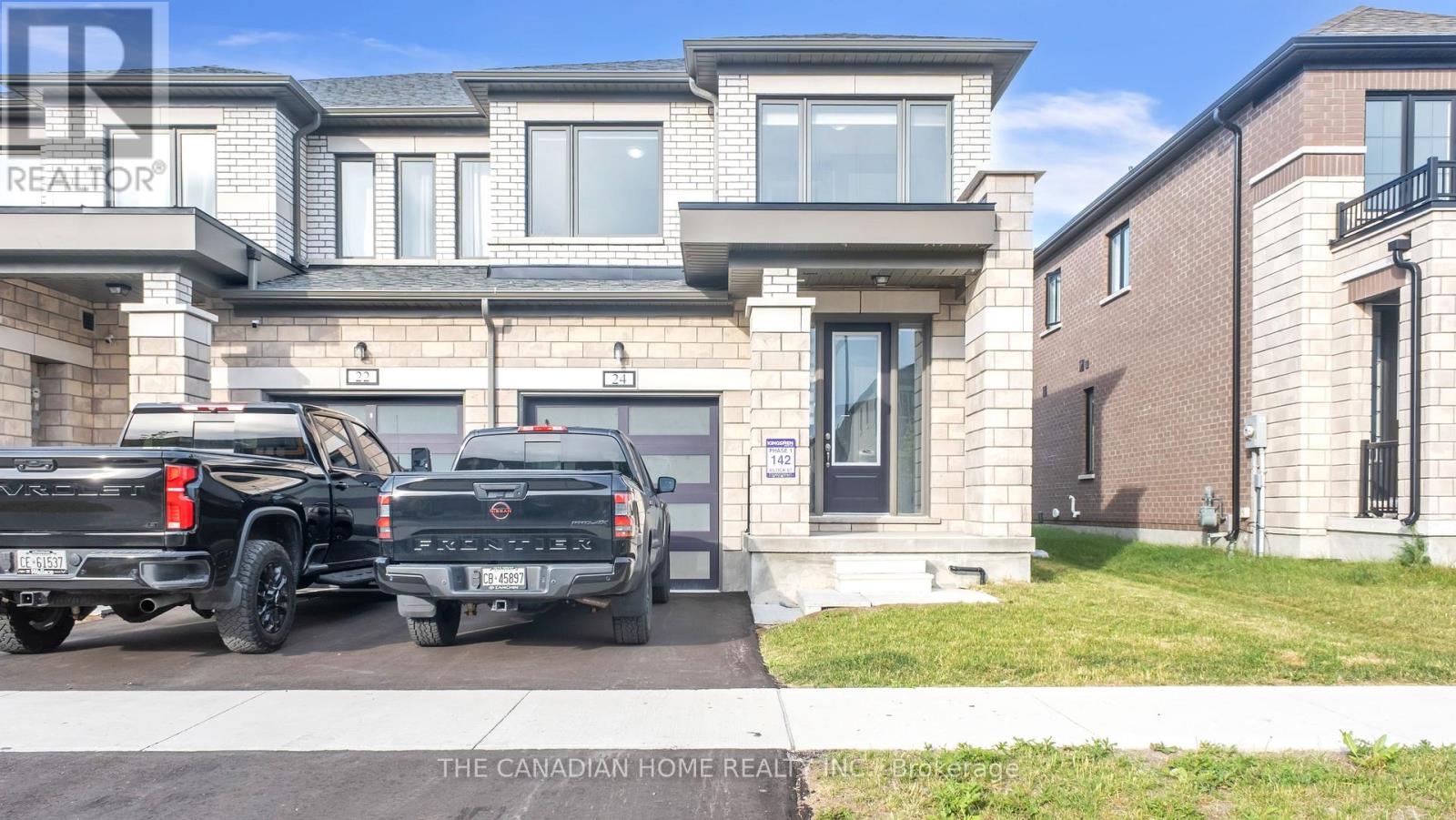 24 Keenan Street, Kawartha Lakes (Lindsay), Ontario  K9V 6C2 - Photo 2 - X13505128
