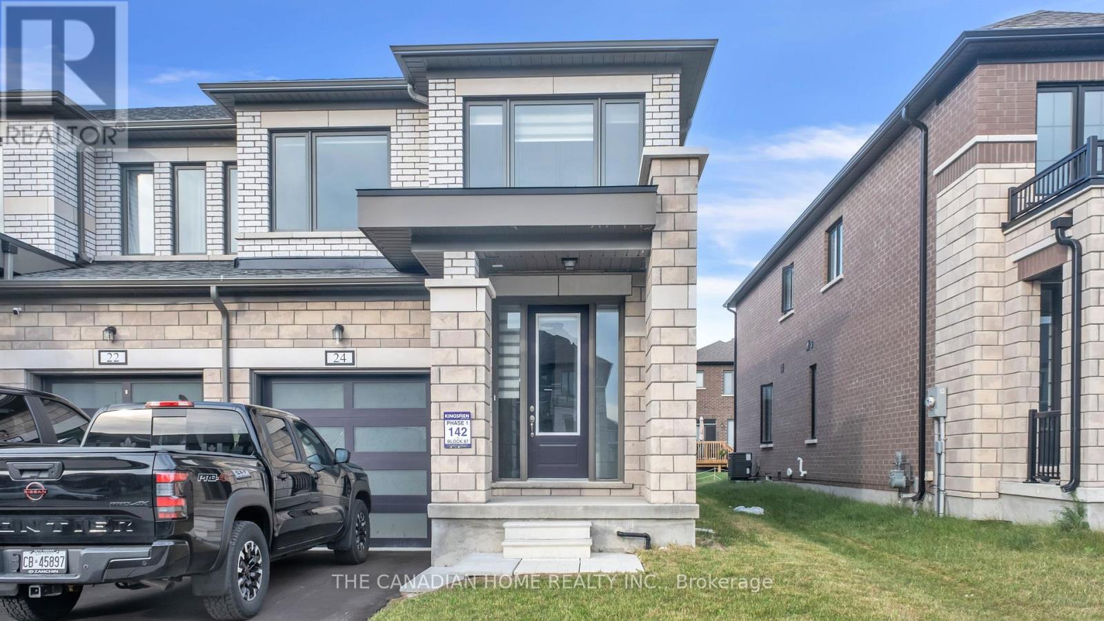 24 Keenan Street, Kawartha Lakes (Lindsay), Ontario  K9V 6C2 - Photo 3 - X13505128