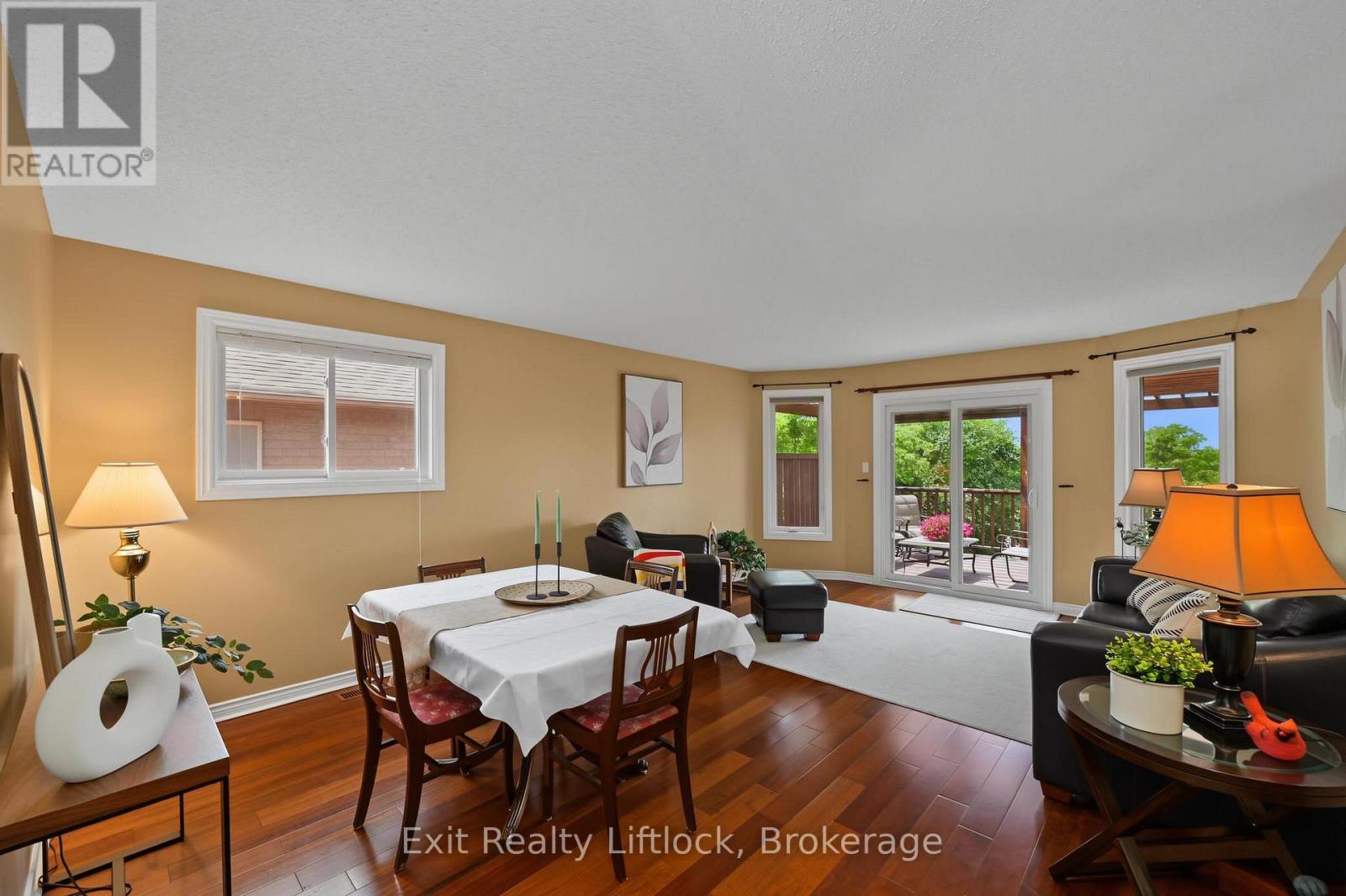2522 Marsdale Drive, Peterborough (Ashburnham Ward 4), Ontario  K9L 1R4 - Photo 11 - X13505314