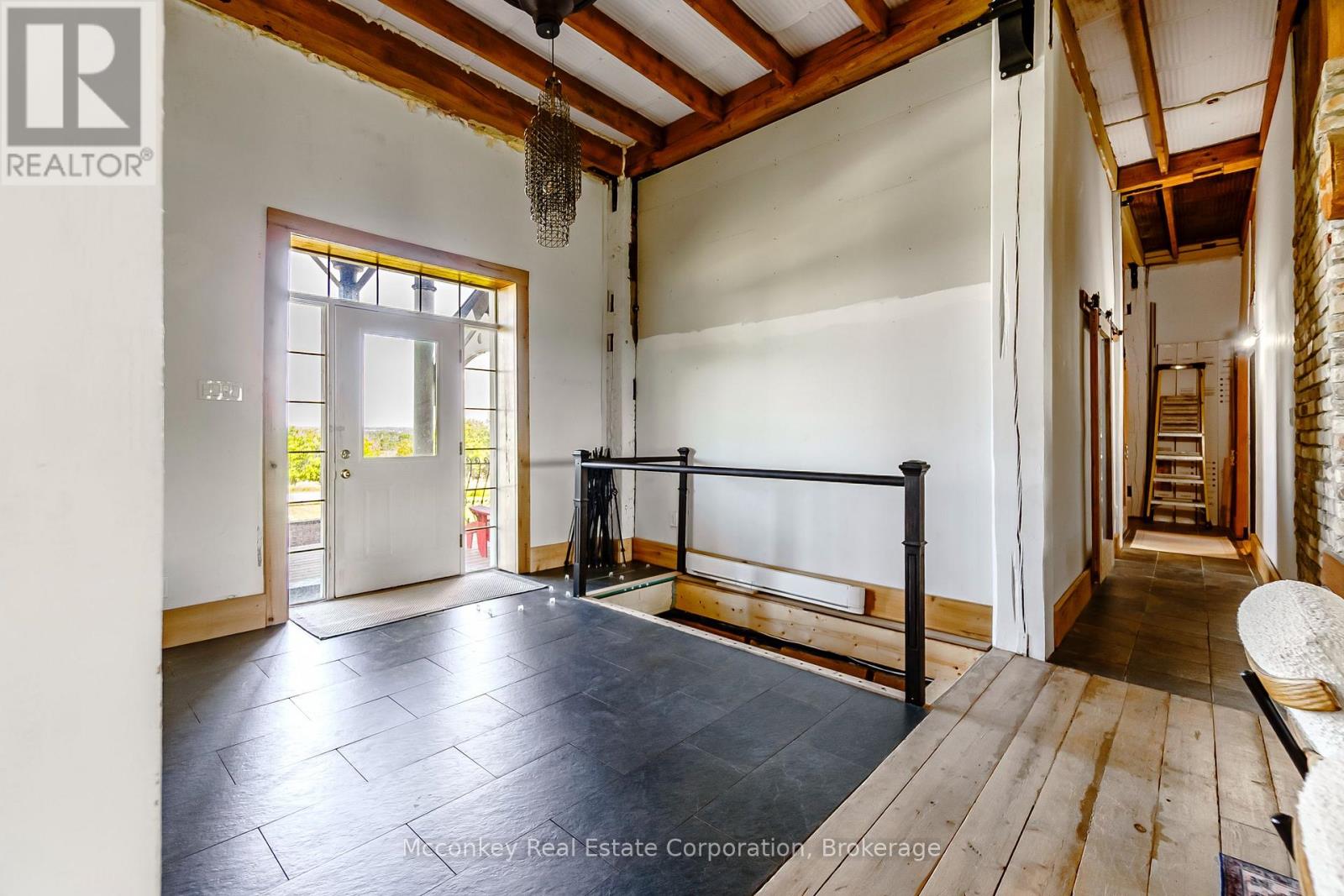 3413 Wallace Point Road, Otonabee-South Monaghan, Ontario  K9J 6Y3 - Photo 10 - X13505412