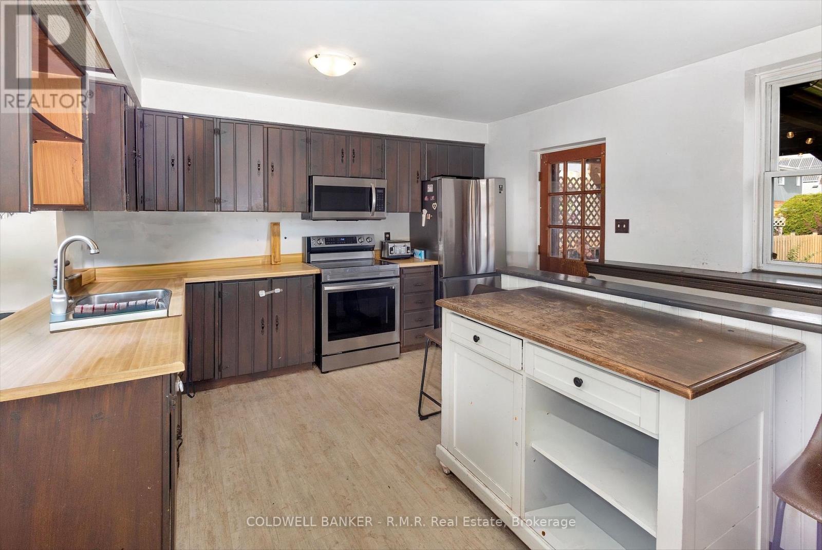 52 Glenelg Street E, Kawartha Lakes (Lindsay), Ontario  K9V 1Z3 - Photo 12 - X13506978