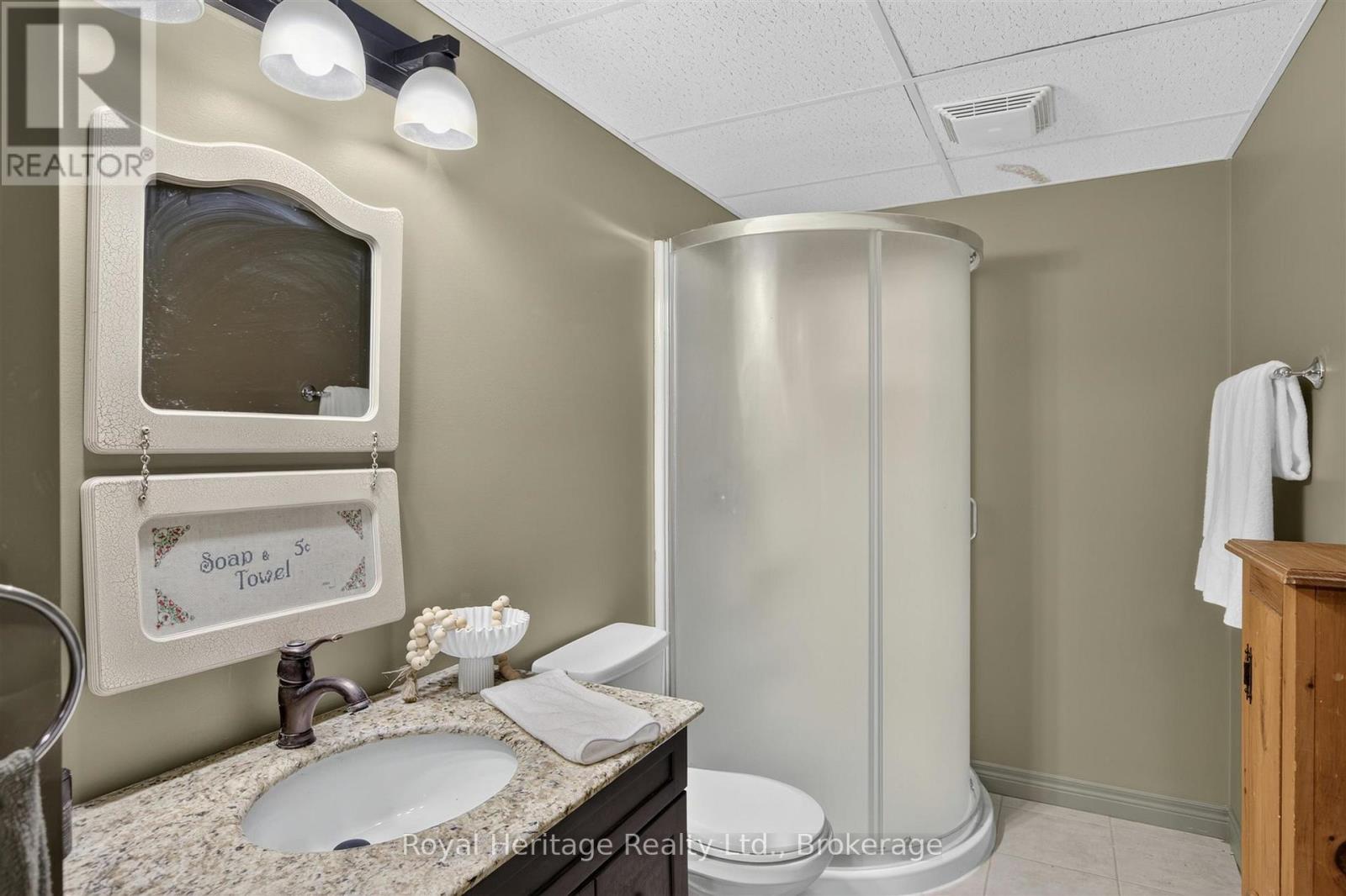 30 Springdale Drive, Kawartha Lakes (Lindsay), Ontario  K9V 0J3 - Photo 34 - X13508262