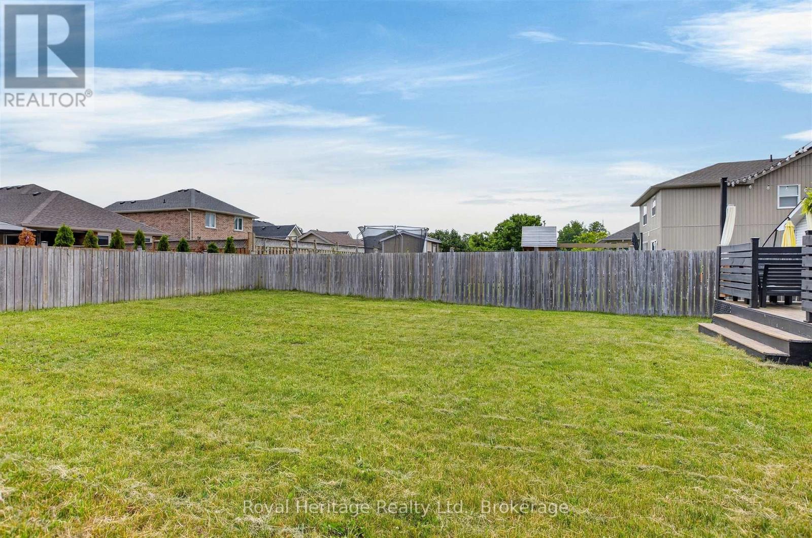 30 Springdale Drive, Kawartha Lakes (Lindsay), Ontario  K9V 0J3 - Photo 41 - X13508262