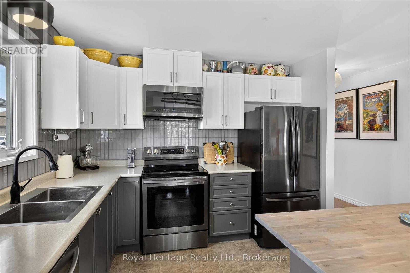 30 Springdale Drive, Kawartha Lakes (Lindsay), Ontario  K9V 0J3 - Photo 5 - X13508262