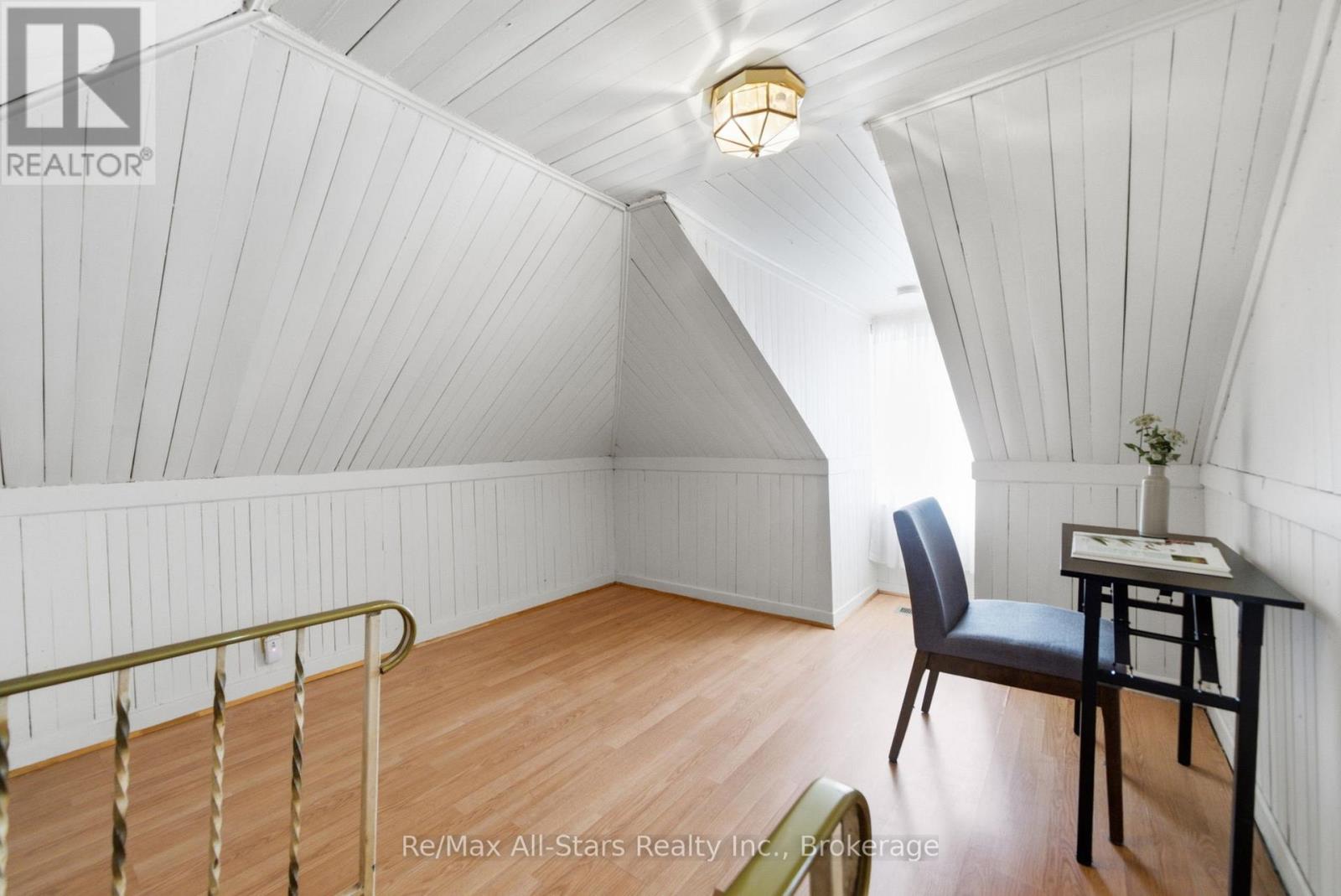 2 Bond Street, Kawartha Lakes (Lindsay), Ontario  K9V 3P3 - Photo 19 - X13508368