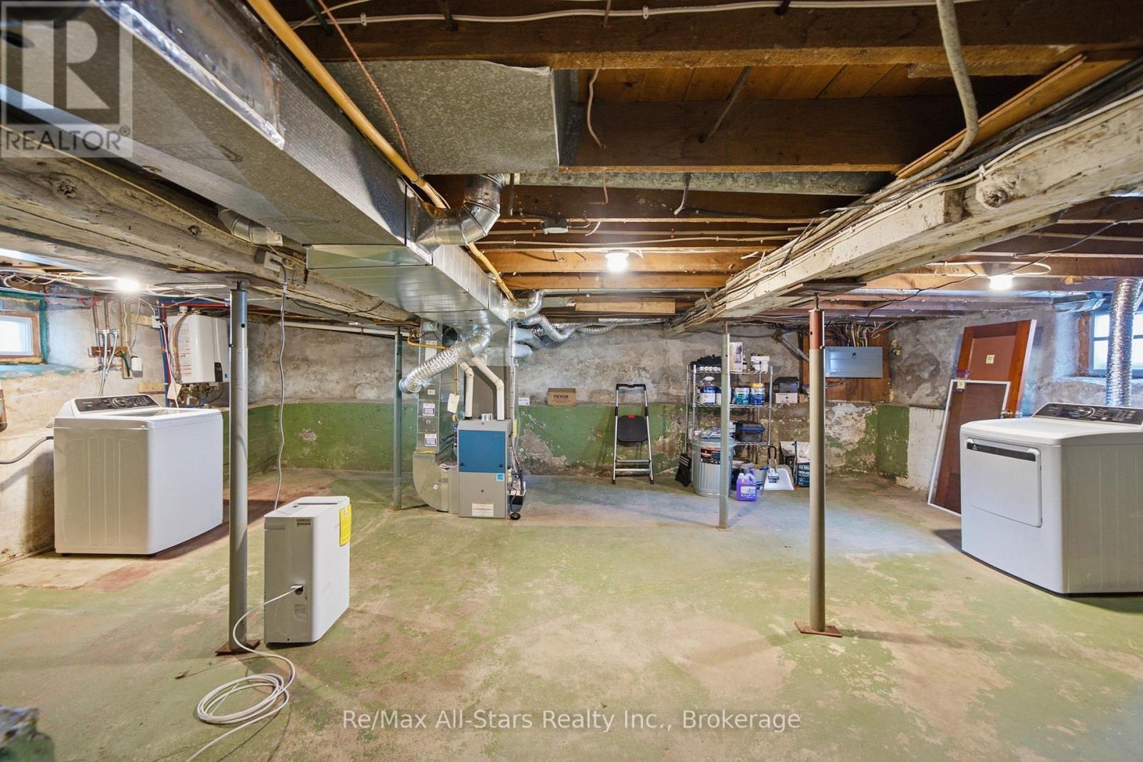 2 Bond Street, Kawartha Lakes (Lindsay), Ontario  K9V 3P3 - Photo 27 - X13508368