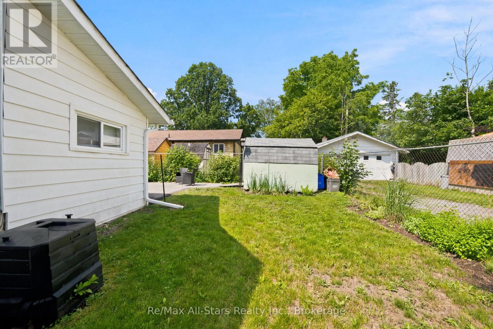 2 Bond Street, Kawartha Lakes (Lindsay), Ontario  K9V 3P3 - Photo 30 - X13508368
