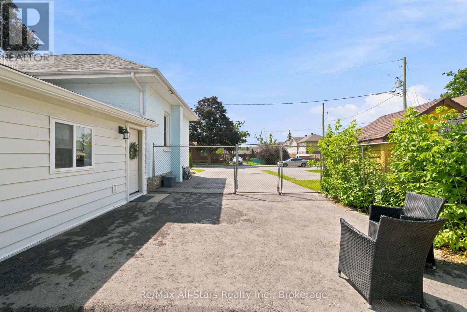 2 Bond Street, Kawartha Lakes (Lindsay), Ontario  K9V 3P3 - Photo 37 - X13508368
