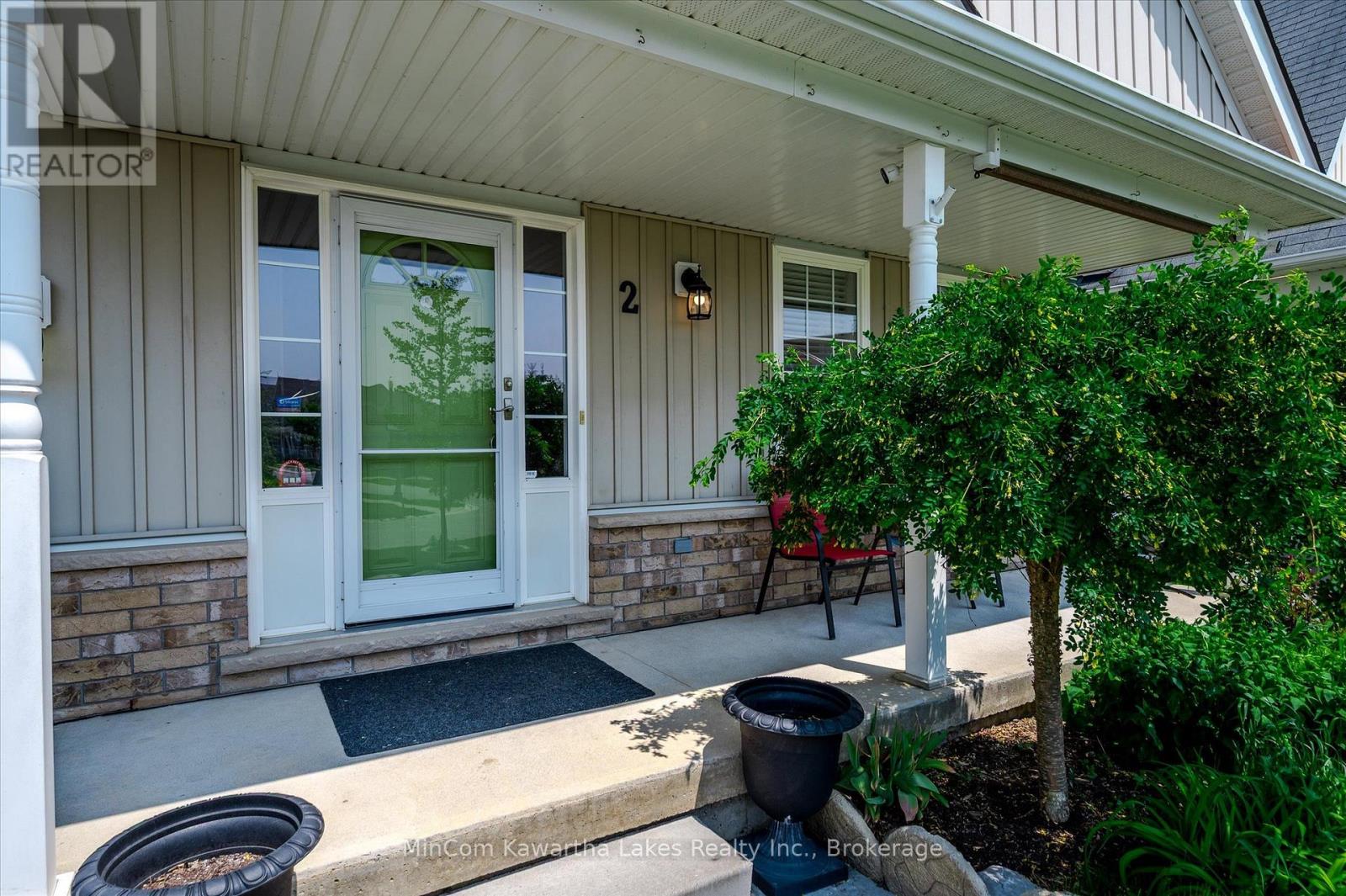 2 Peace Crescent, Peterborough (Northcrest Ward 5), Ontario  K9H 0C1 - Photo 4 - X13508966