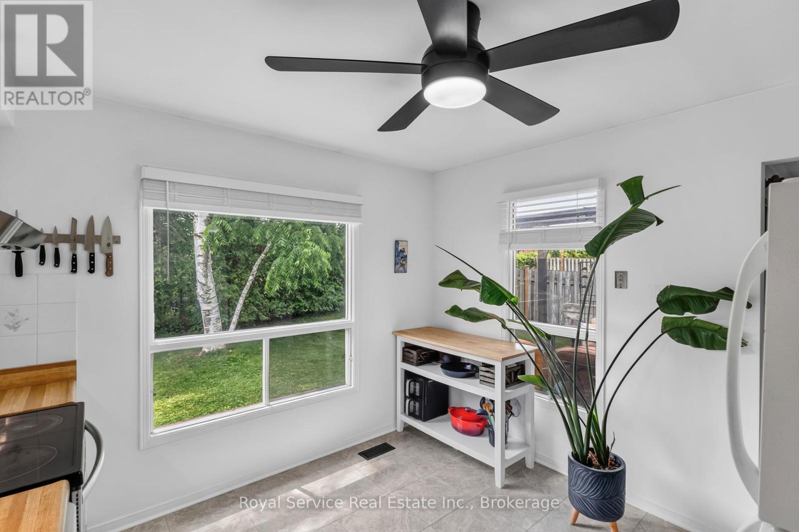 56 Stanford Crescent, Clarington (Newcastle), Ontario  L1B 1E9 - Photo 11 - E13511266