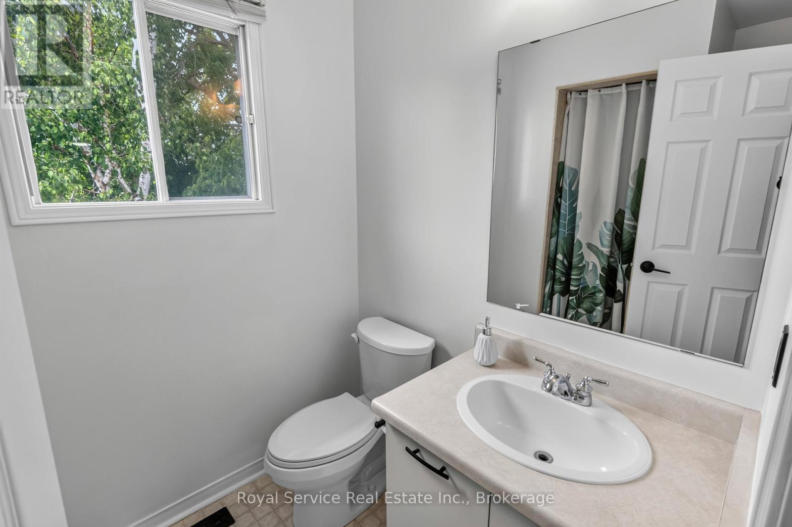 56 Stanford Crescent, Clarington (Newcastle), Ontario  L1B 1E9 - Photo 22 - E13511266