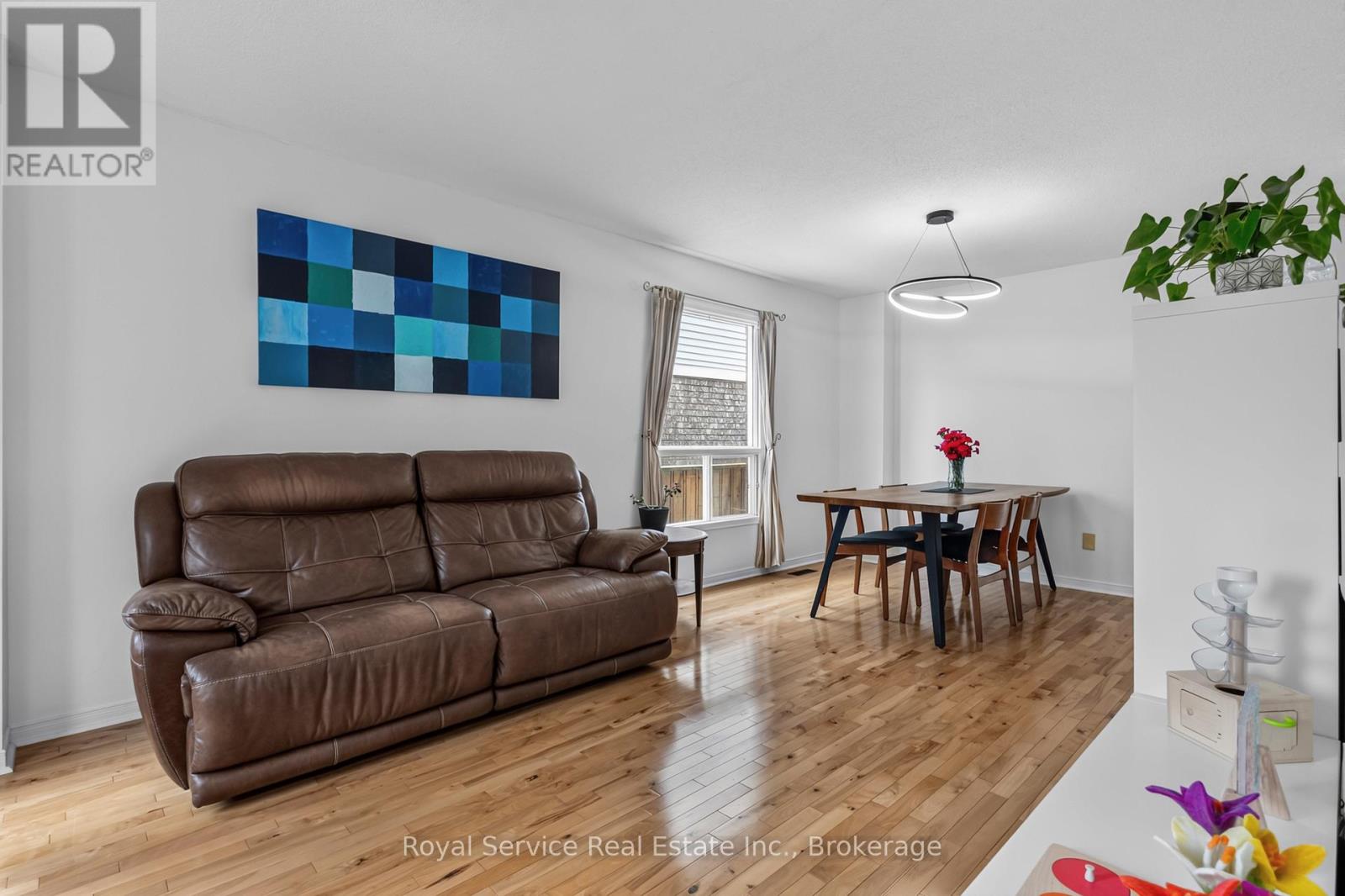 56 Stanford Crescent, Clarington (Newcastle), Ontario  L1B 1E9 - Photo 5 - E13511266