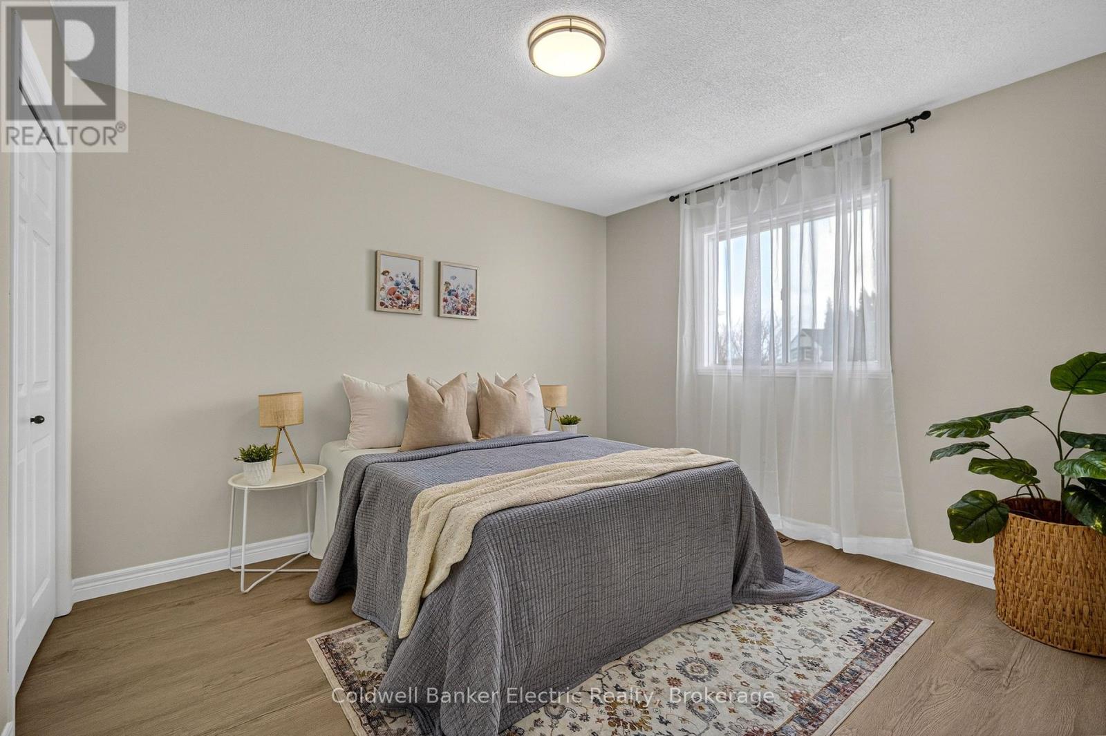 329 Mary Street W, Kawartha Lakes (Lindsay), Ontario  K9V 5X5 - Photo 16 - X13511544