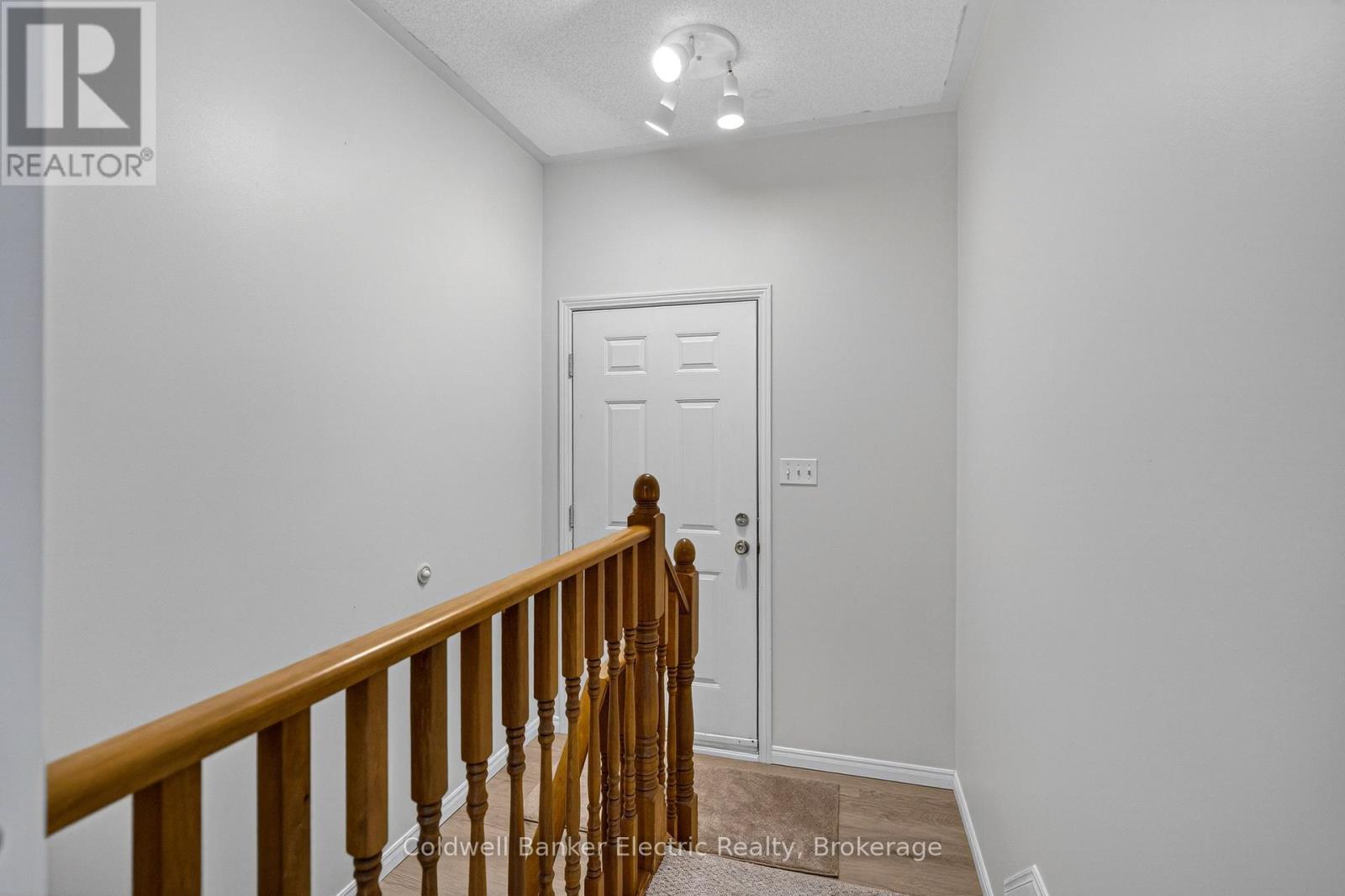 329 Mary Street W, Kawartha Lakes (Lindsay), Ontario  K9V 5X5 - Photo 19 - X13511544