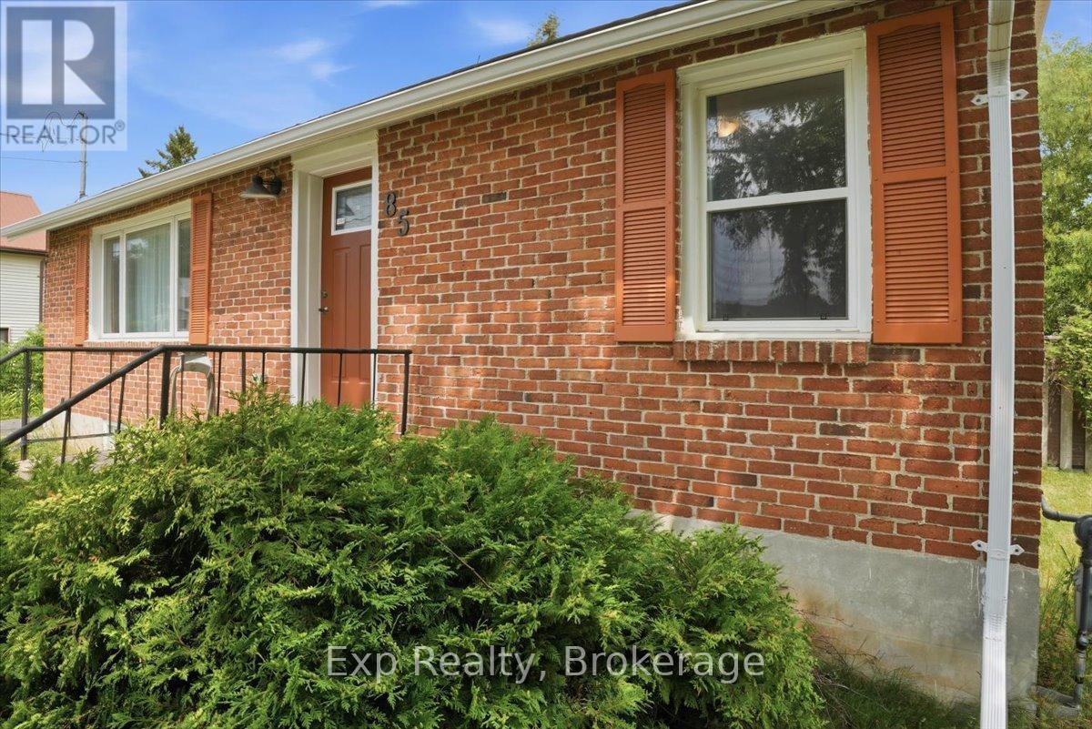85 Centre Street, Trent Hills (Campbellford), Ontario  K0L 1L0 - Photo 3 - X13513018