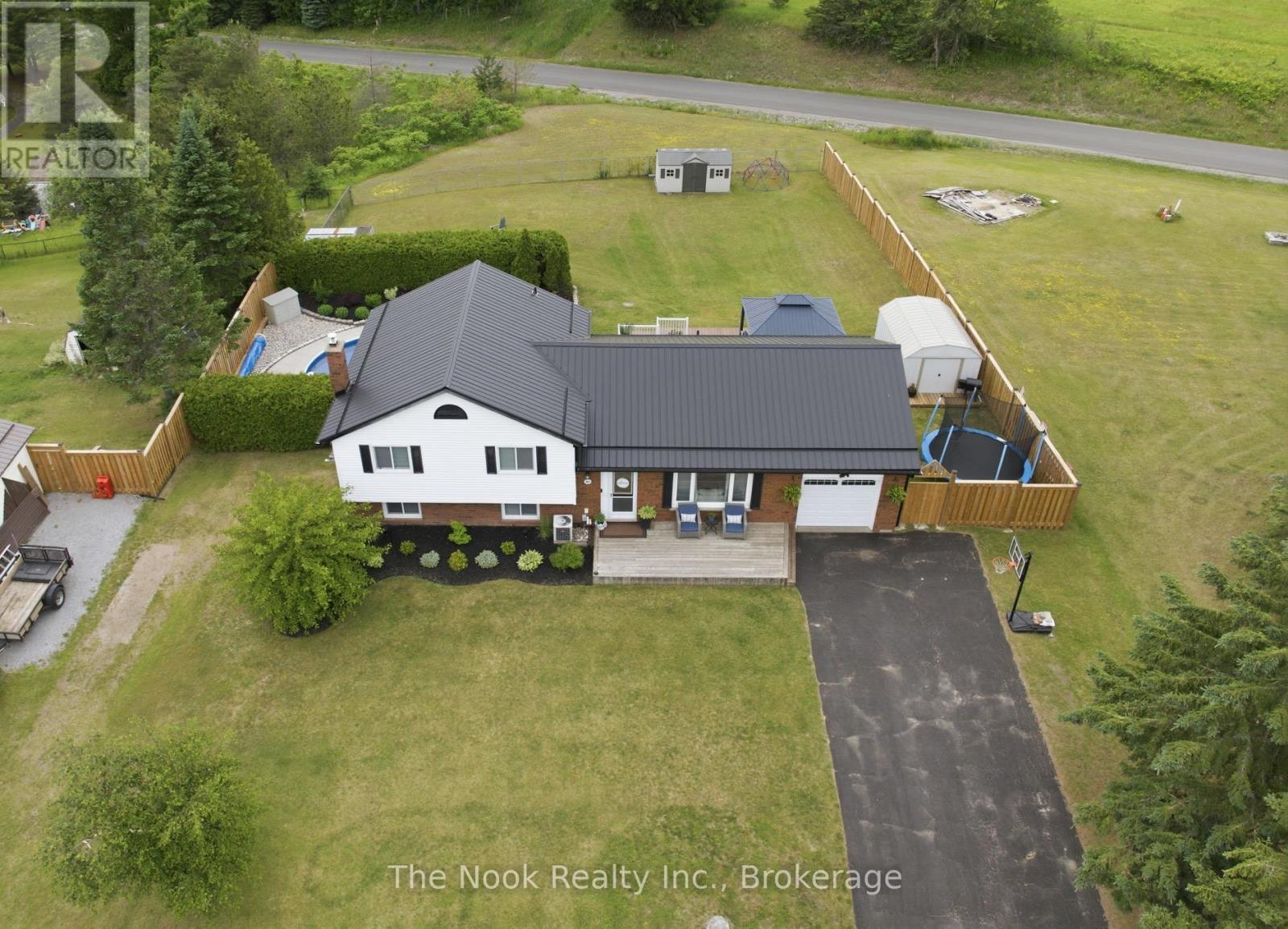 243 Corbett Drive, Kawartha Lakes (Pontypool), Ontario  L0A 1K0 - Photo 2 - X13513226