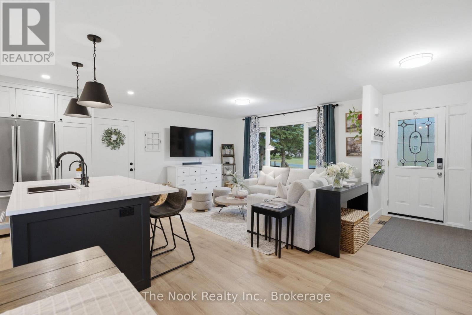243 Corbett Drive, Kawartha Lakes (Pontypool), Ontario  L0A 1K0 - Photo 6 - X13513226