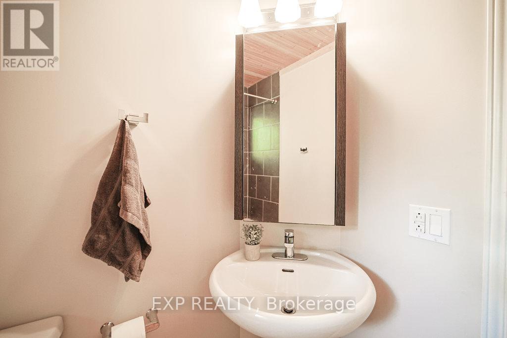 565 West Diamond Lake Road, Hastings Highlands (Herschel Ward), Ontario  K0L 2A0 - Photo 20 - X13514278