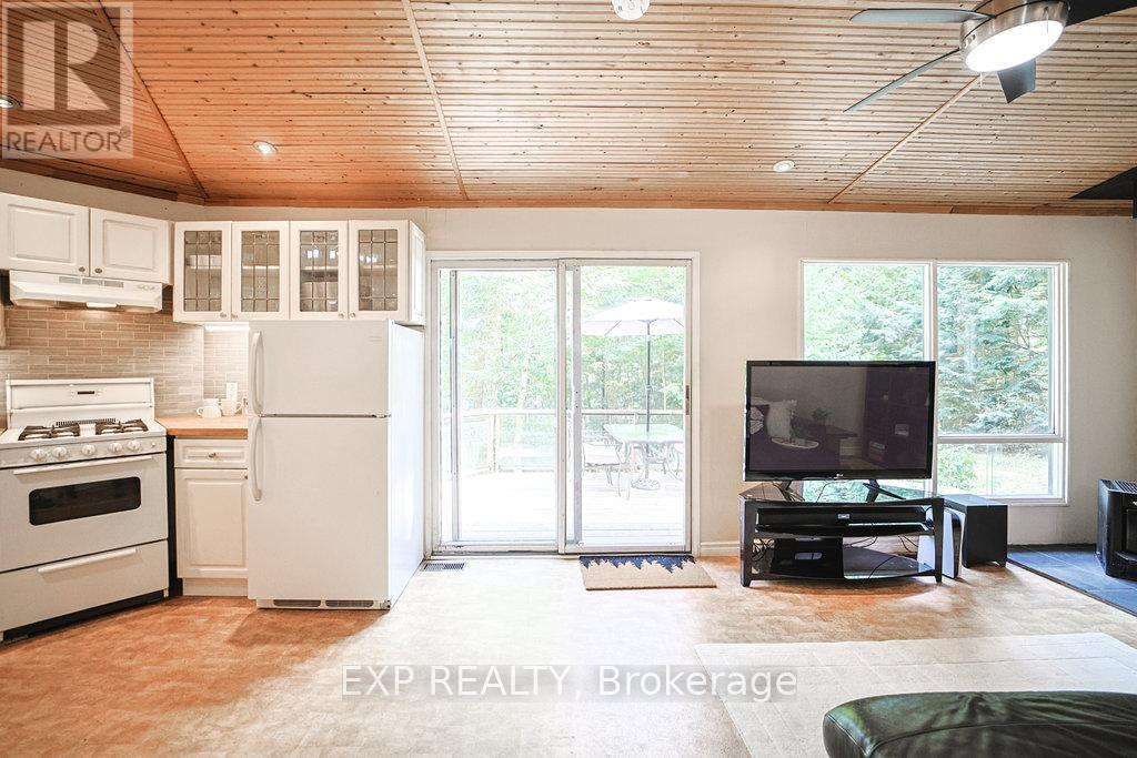 565 West Diamond Lake Road, Hastings Highlands (Herschel Ward), Ontario  K0L 2A0 - Photo 22 - X13514278
