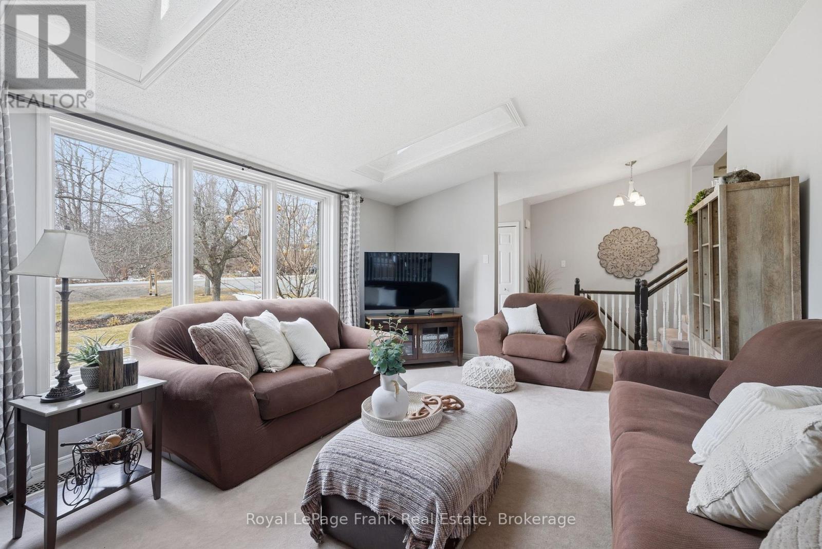 128 River Road, Kawartha Lakes (Manvers), Ontario  K9V 4R4 - Photo 9 - X13514800