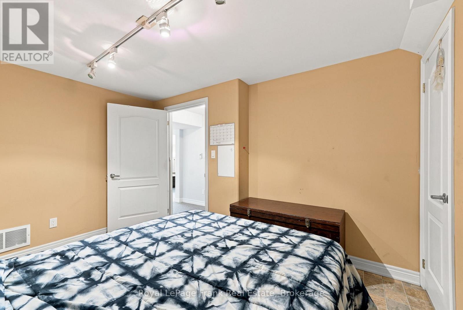55 King Street, Kawartha Lakes (Lindsay), Ontario  K9V 1C7 - Photo 43 - X13515130