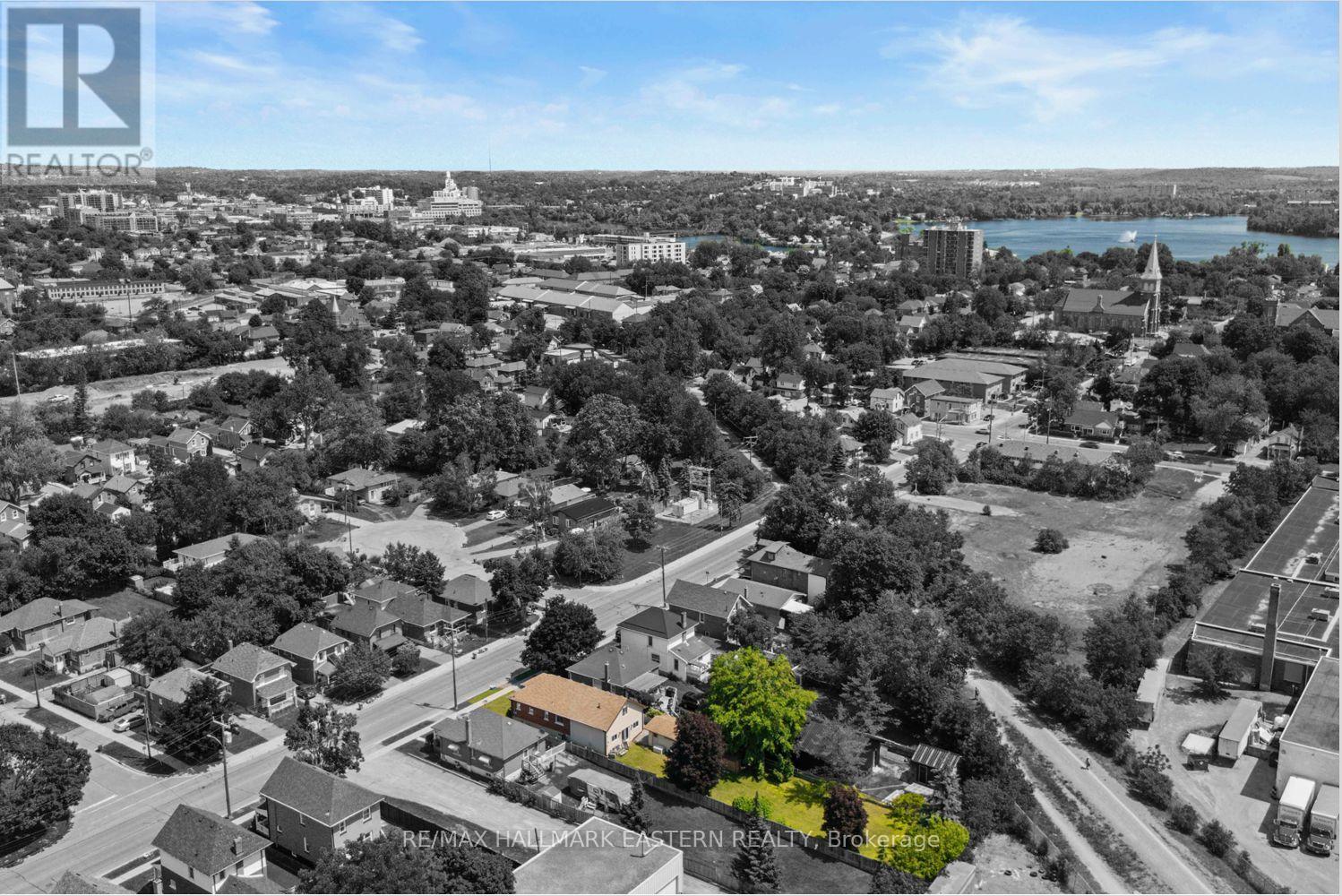 503 Romaine Street, Peterborough (Town Ward 3), Ontario  K9J 2C8 - Photo 4 - X13515252