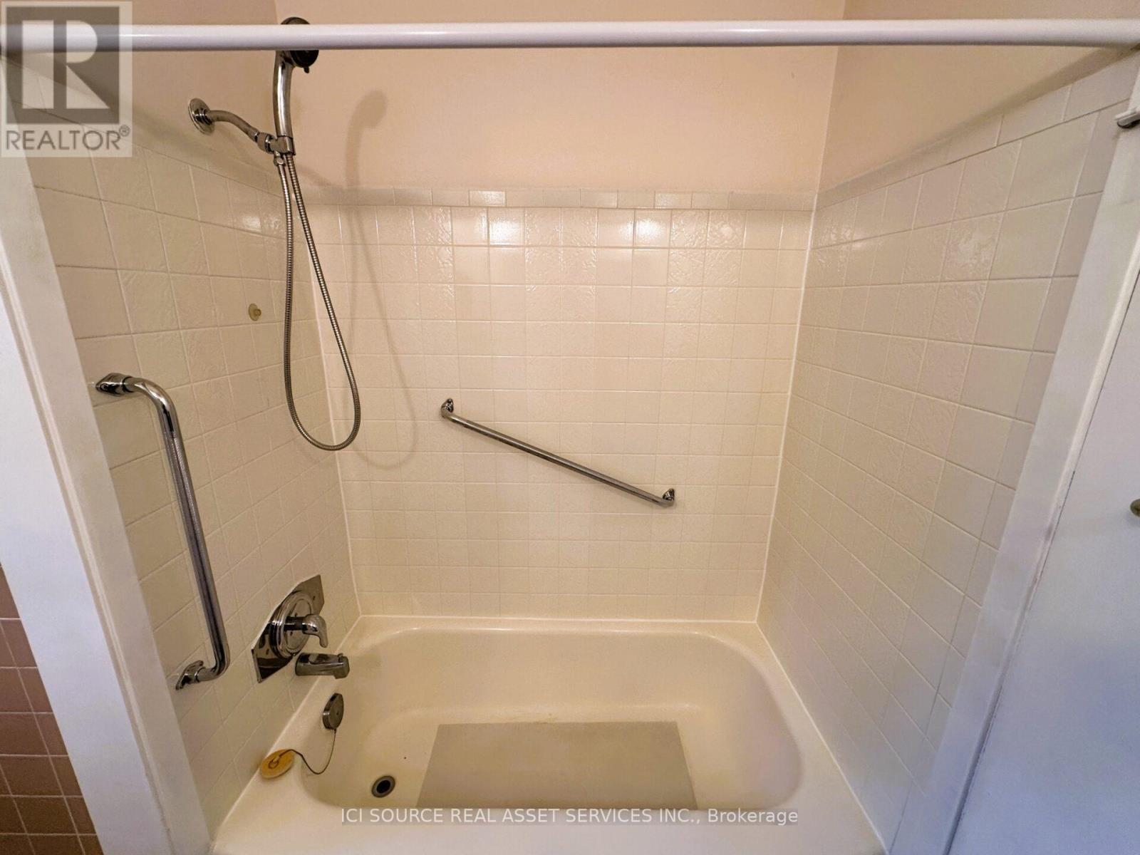 275 St Anne's Crescent, Peterborough (Northcrest Ward 5), Ontario  K9H 5J3 - Photo 20 - X13517210