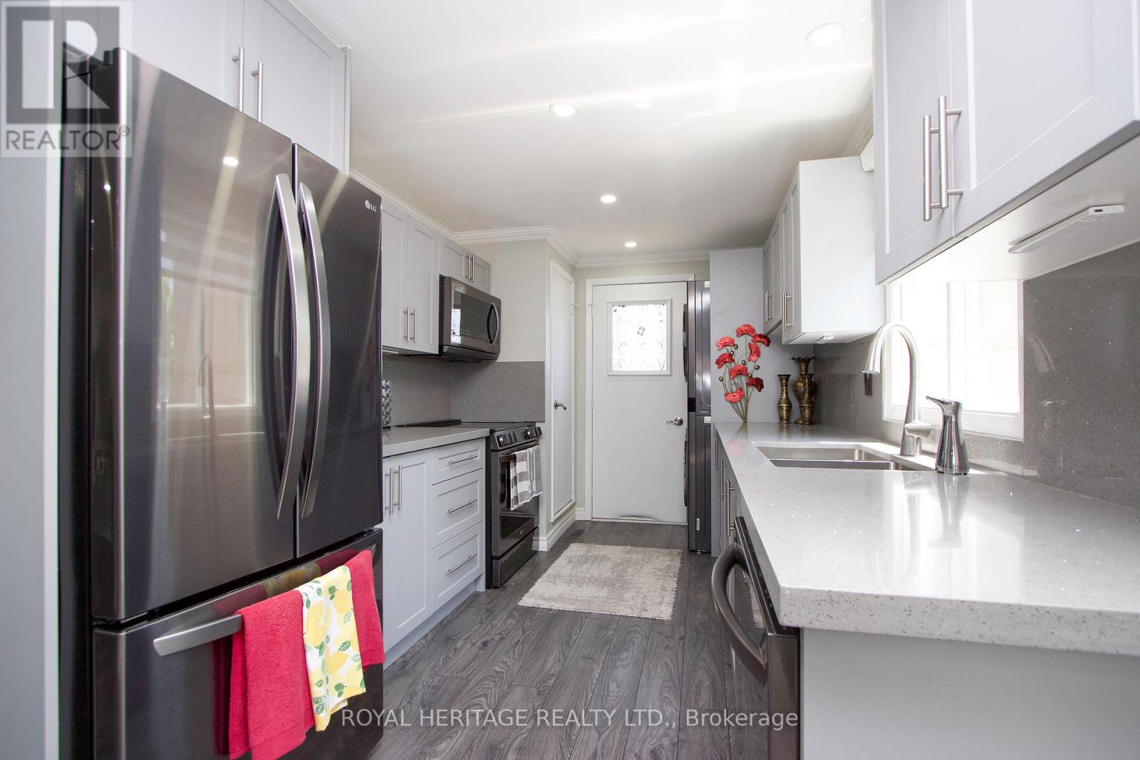 97 Wilmot Trail, Clarington (Newcastle), Ontario  L1B 1A7 - Photo 17 - E13517308