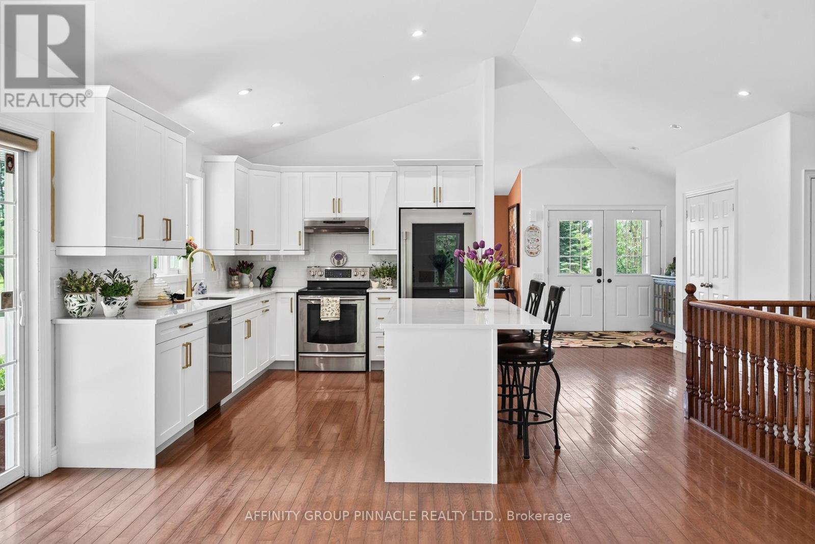 2 Fallingbrook Crescent, Kawartha Lakes (Lindsay), Ontario  K9V 2Z7 - Photo 13 - X13517766