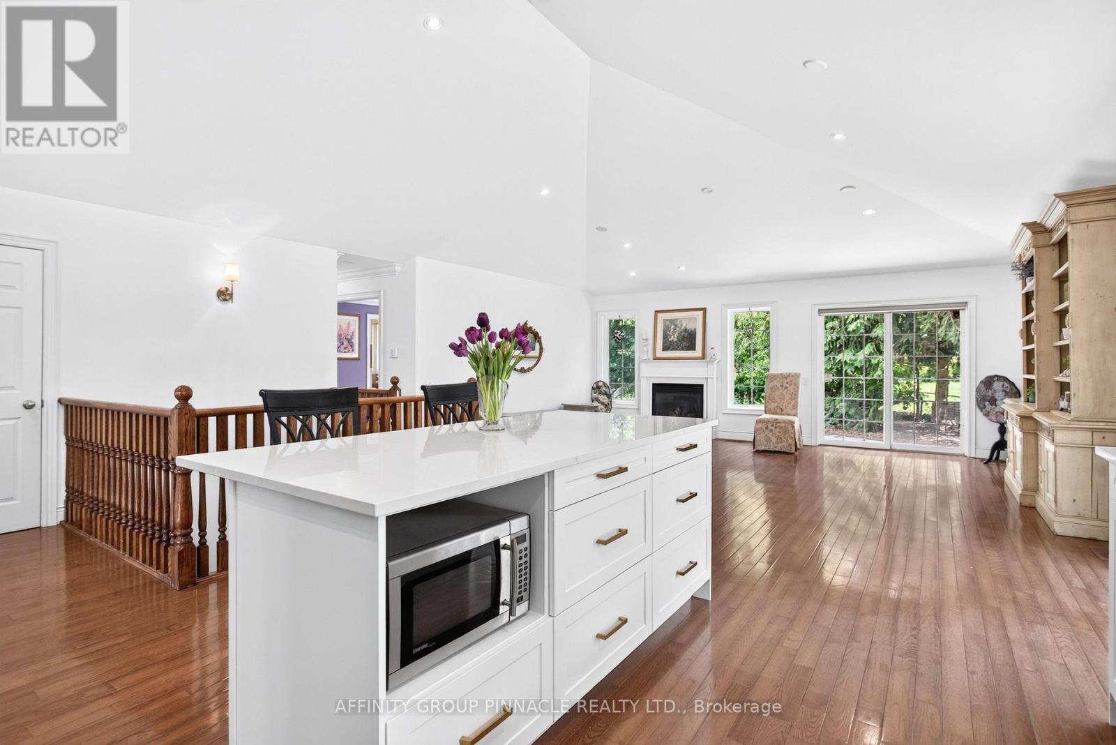 2 Fallingbrook Crescent, Kawartha Lakes (Lindsay), Ontario  K9V 2Z7 - Photo 15 - X13517766