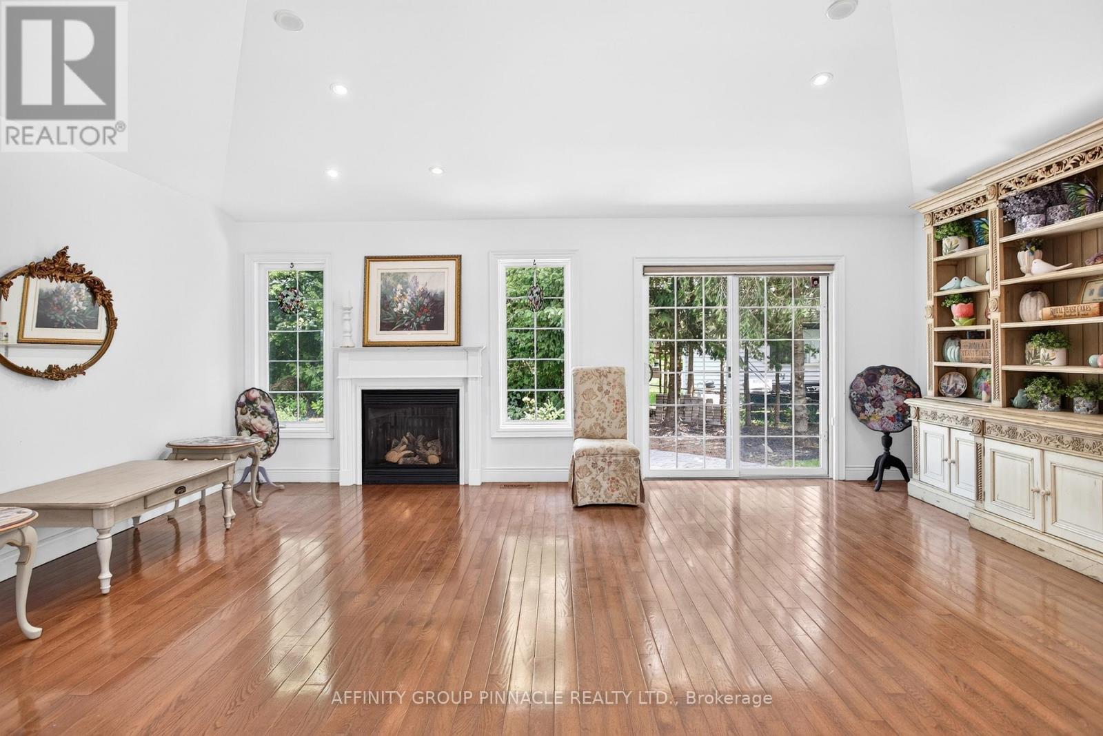 2 Fallingbrook Crescent, Kawartha Lakes (Lindsay), Ontario  K9V 2Z7 - Photo 18 - X13517766
