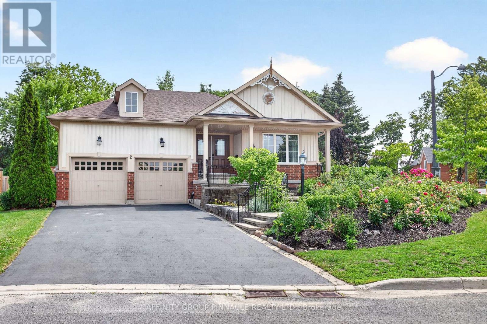 2 Fallingbrook Crescent, Kawartha Lakes (Lindsay), Ontario  K9V 2Z7 - Photo 3 - X13517766