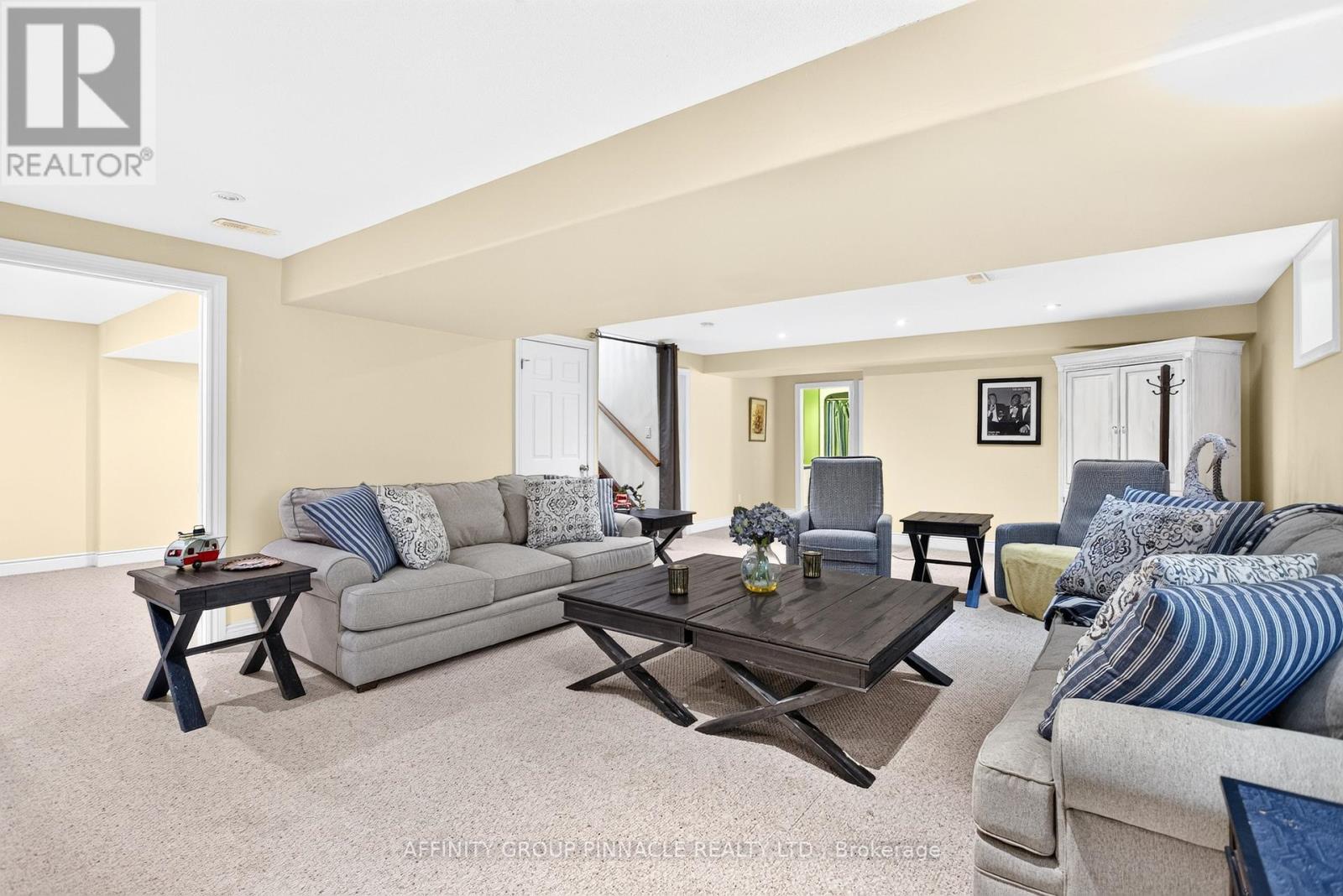 2 Fallingbrook Crescent, Kawartha Lakes (Lindsay), Ontario  K9V 2Z7 - Photo 38 - X13517766
