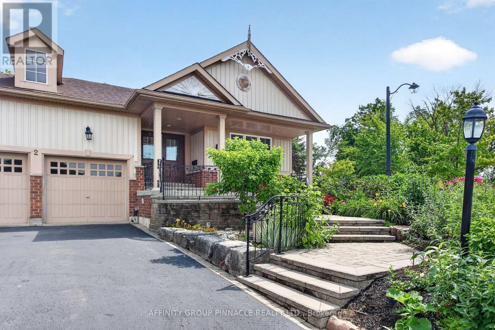2 Fallingbrook Crescent, Kawartha Lakes (Lindsay), Ontario  K9V 2Z7 - Photo 4 - X13517766
