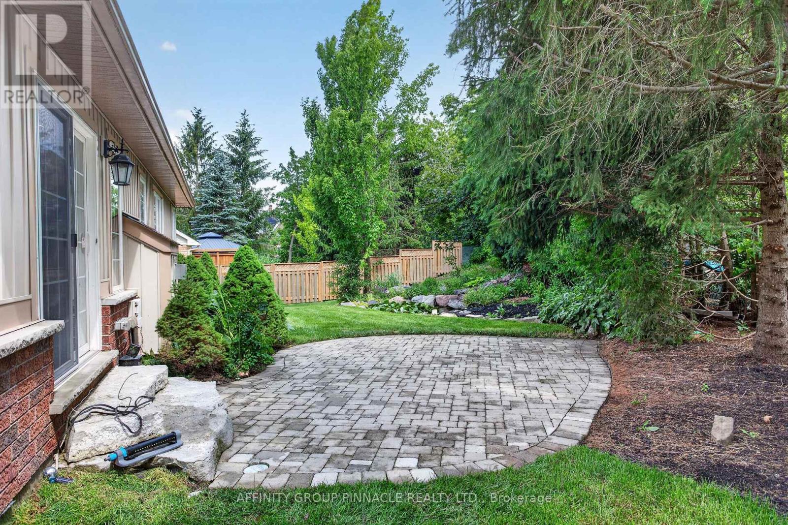 2 Fallingbrook Crescent, Kawartha Lakes (Lindsay), Ontario  K9V 2Z7 - Photo 46 - X13517766