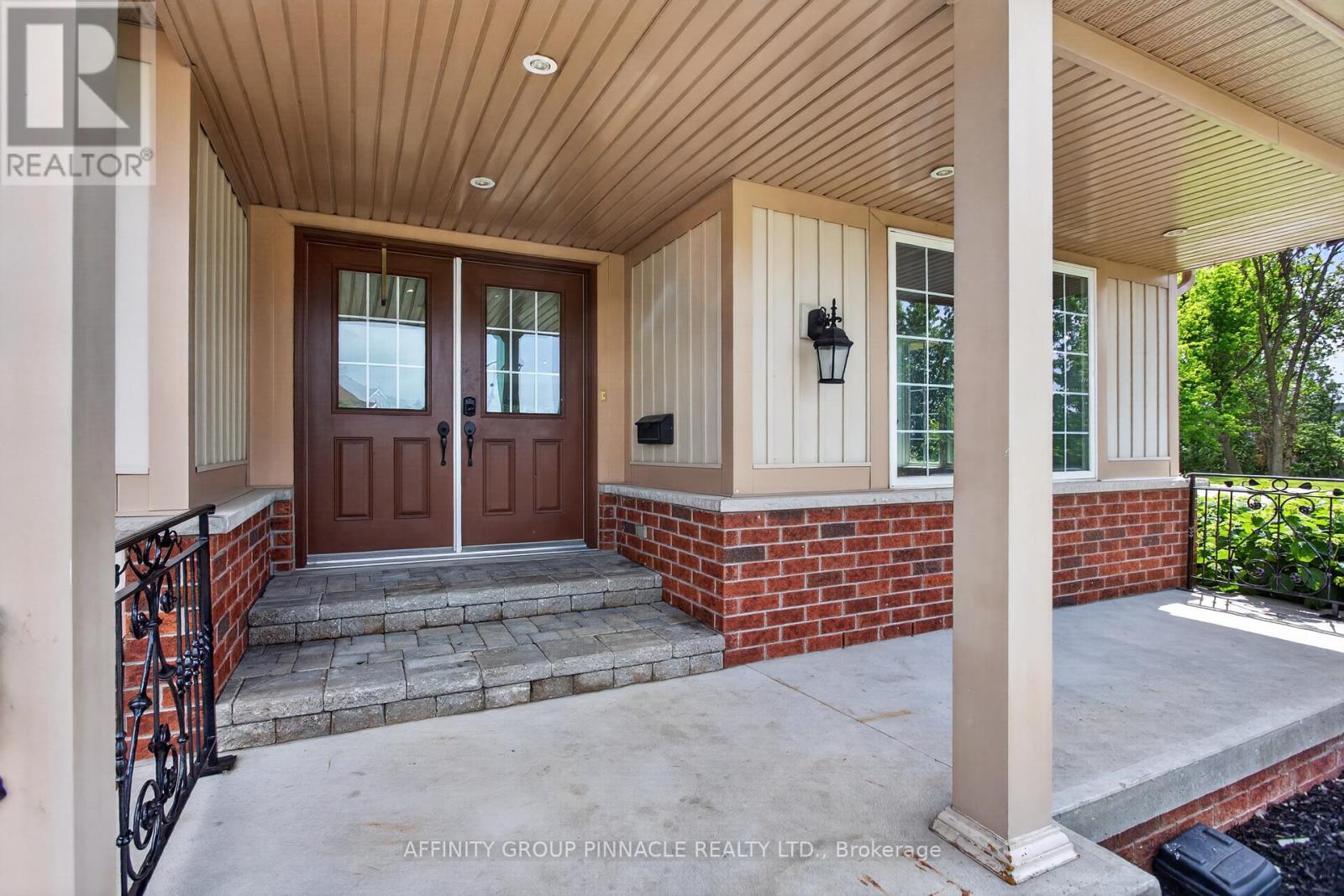 2 Fallingbrook Crescent, Kawartha Lakes (Lindsay), Ontario  K9V 2Z7 - Photo 6 - X13517766