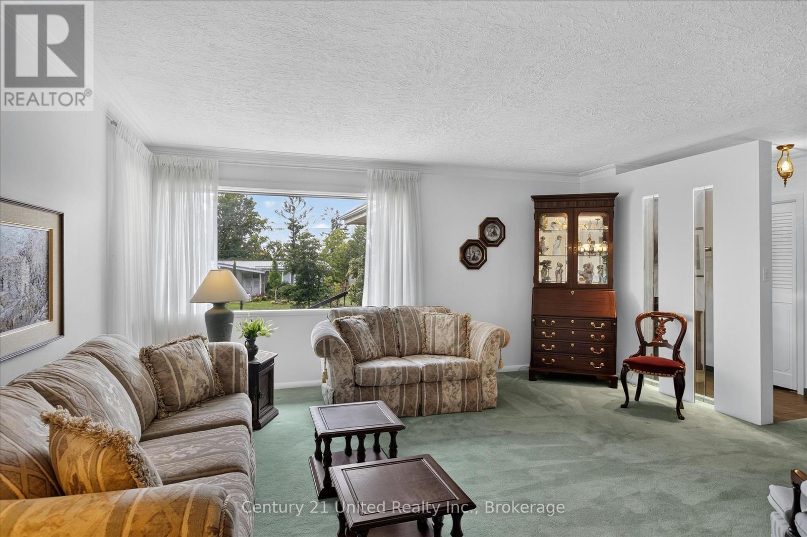 130 Earlwood Drive, Peterborough (Monaghan Ward 2), Ontario  K9J 6B6 - Photo 8 - X13517892