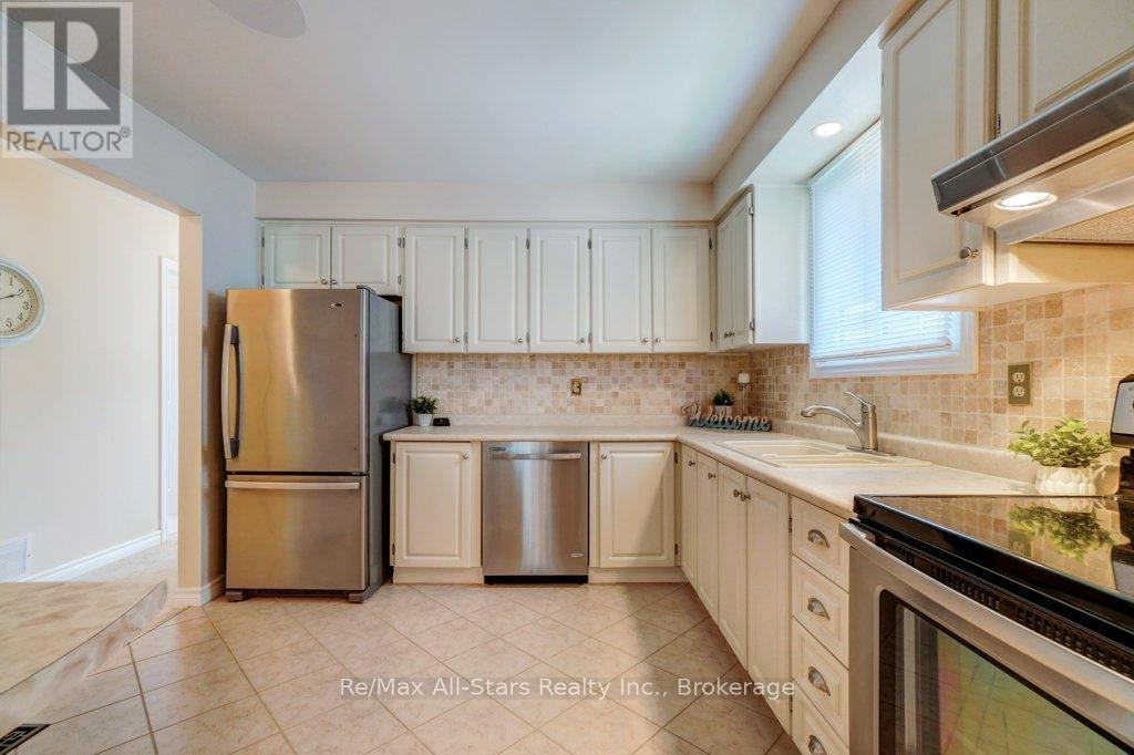 15 Edwin Street, Kawartha Lakes (Lindsay), Ontario  K9V 4X9 - Photo 12 - X13518210