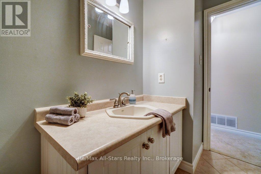 15 Edwin Street, Kawartha Lakes (Lindsay), Ontario  K9V 4X9 - Photo 20 - X13518210