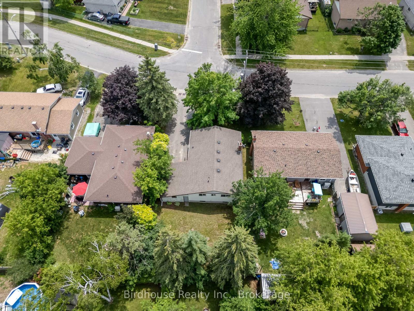 10 Oak Street, Kawartha Lakes (Lindsay), Ontario  K9V 5K4 - Photo 36 - X13518350