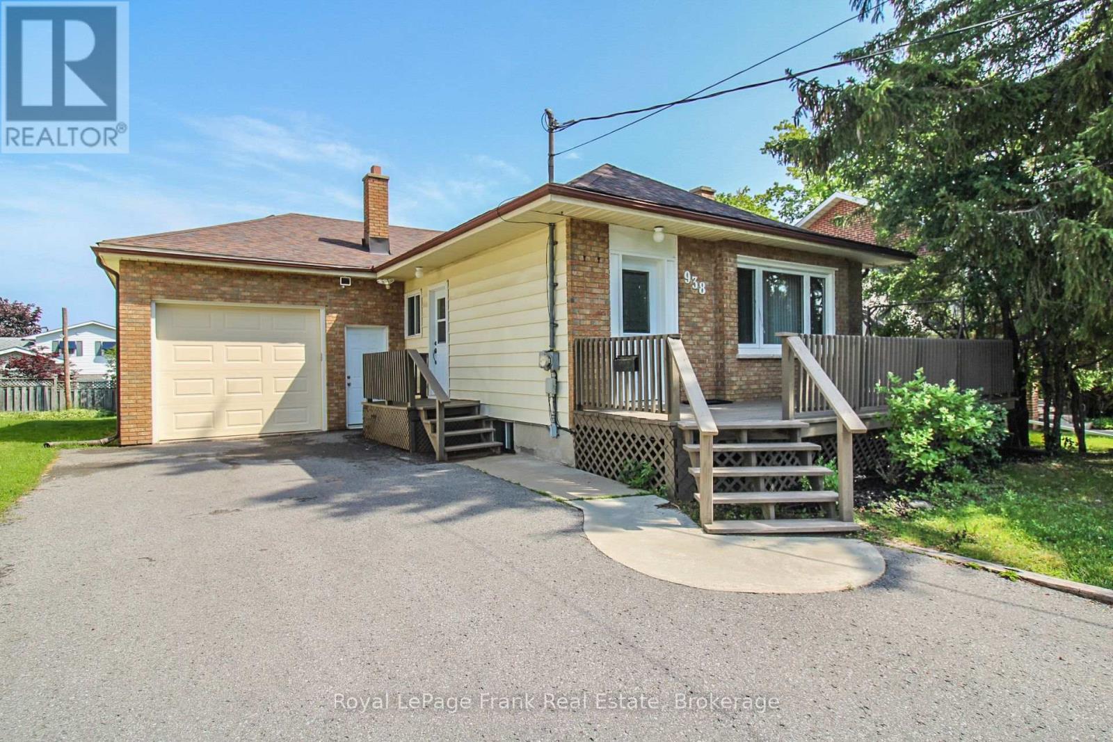 938 PARKHILL ROAD W, peterborough (monaghan ward 2), Ontario
