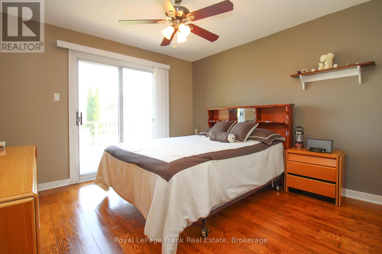 938 Parkhill Road W, Peterborough (Monaghan Ward 2), Ontario  K9J 6P3 - Photo 13 - X13518414