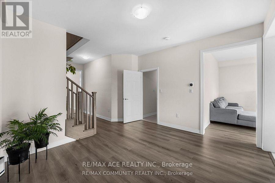 75 Ed Ewert Avenue, Clarington (Newcastle), Ontario  L1B 0W7 - Photo 7 - E12884850